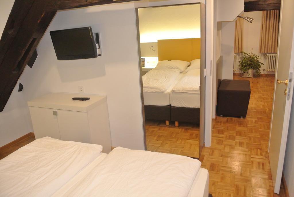Hotel-Restaurant Goldenes Lamm Dinkelsbuehl